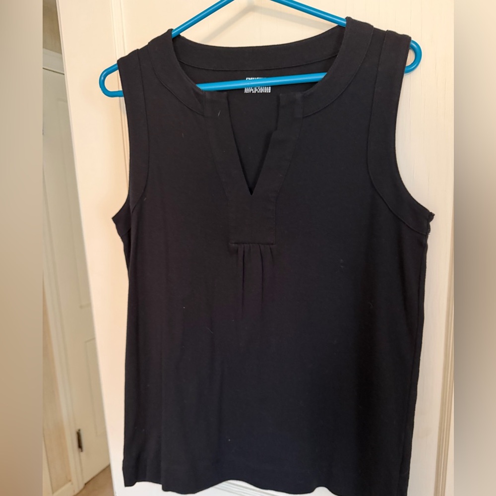 Jones New York Black Sleeveless Jersey